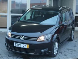 Schwarz Gebraucht 2011 VW Touran Style Van / Kleinbus | 6.999 € (Guter Preis)