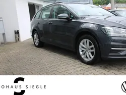 Grau Gebraucht 2019 VW Passat Comfortline Kombi | 12.930 € (Superpreis)