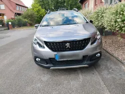 Grau Gebraucht 2019 Peugeot 2008 GT-line SUV | 14.600 € (Guter Preis)
