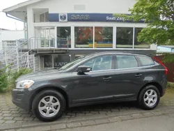 Grau Gebraucht 2011 Volvo XC60 SUV | 14.950 € (Teuer)