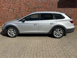 Silber (metallic) Gebraucht 2015 Seat Leon Kombi | 15.990 € (Teuer)