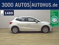 Weiß Gebraucht 2021 Seat Ibiza Reference Limousine | 9.979 € (Guter Preis)