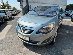 Grau Gebraucht 2011 Opel Meriva OPC Van / Kleinbus | 6.300 € (Fairer Preis)