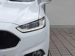 Weiß Gebraucht 2015 Ford Mondeo Titanium Limousine | 19.999 € (Teuer)