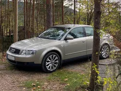 Beige Gebraucht 2001 Audi A4 Limousine | 5.900 €