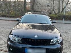 Schwarz Gebraucht 2005 BMW 118 Kleinwagen | 2.700 € (Fairer Preis)