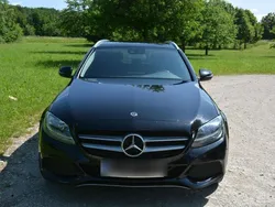 Schwarz Gebraucht 2017 Mercedes C220 Kombi | 17.750 € (Fairer Preis)