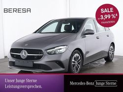 Grau Gebraucht 2024 Mercedes B180 Progressive Van / Kleinbus | 29.525 € (Superpreis)
