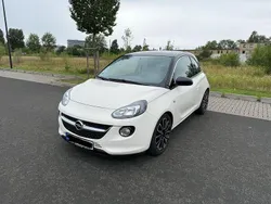 Weiß Gebraucht 2015 Opel Adam Glam Kleinwagen | 12.000 € (Teuer)