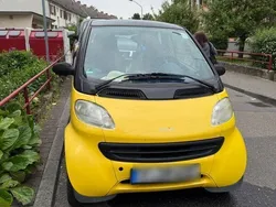 Gelb Gebraucht 1999 Smart ForTwo Coupé Coupé | 1.999 € (Fairer Preis)