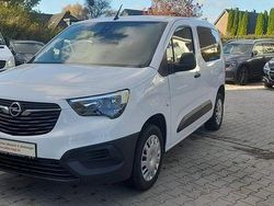 Weiß Gebraucht 2023 Opel Combo Van / Kleinbus | 18.590 € (Fairer Preis)