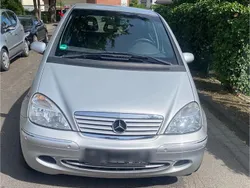 Silber Gebraucht 2002 Mercedes A160 Elegance Kleinwagen | 2.450 € (Etwas zu teuer)