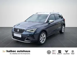"magnetic tech" Gebraucht 2024 Seat Arona FR SUV | 31.420 € (Teuer)