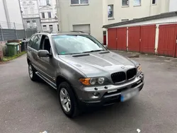 Grau Gebraucht 2004 BMW X5 SUV | 5.450 € (Etwas zu teuer)