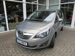 Grau Gebraucht 2010 Opel Meriva Innovation Van / Kleinbus | 6.950 € (Etwas zu teuer)