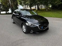 Schwarz Gebraucht 2015 Mazda 2 Exclusive-Line Kleinwagen | 9.900 € (Guter Preis)
