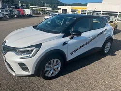 Schwarz Gebraucht 2024 Renault Captur Evolution SUV | 19.950 € (Fairer Preis)