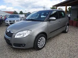 Beige Gebraucht 2008 Skoda Fabia Ambiente Limousine | 2.300 € (Superpreis)