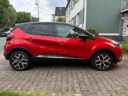 Rot Gebraucht 2017 Renault Captur Crossborder SUV | 12.500 € (Fairer Preis)