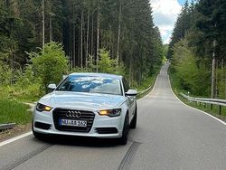 Weiß Gebraucht 2012 Audi A6 Limousine | 12.500 €