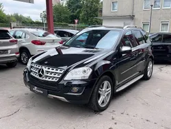 Schwarz Gebraucht 2009 Mercedes ML320 SUV | 8.990 € (Fairer Preis)