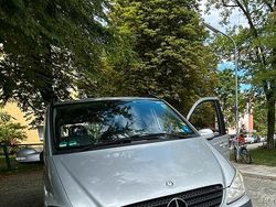 Silber Gebraucht 2008 Mercedes Viano Van / Kleinbus | 8.500 €