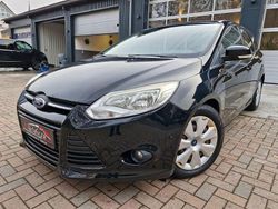 Schwarz Gebraucht 2012 Ford Focus Trend Limousine | 2.900 € (Superpreis)
