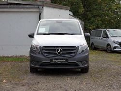 Andere Gebraucht 2023 Mercedes Vito Van | 42.578 € (Fairer Preis)
