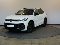Weiß Gebraucht 2024 VW Tiguan R-line SUV | 50.990 € (Guter Preis)
