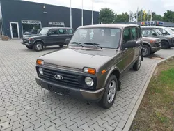 Braun Gebraucht 2018 Lada niva SUV | 18.490 €