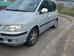 Silber Gebraucht 2006 Hyundai Matrix Van / Kleinbus | 2.200 €