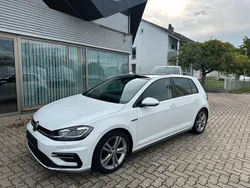 Weiß Gebraucht 2018 VW Golf VII R-line Limousine | 16.700 € (Teuer)