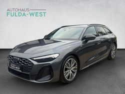 Daytonagrau metallic Gebraucht 2025 Audi A5 S-Line Kombi | 51.940 € (Superpreis)