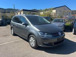Grau Gebraucht 2015 VW Sharan Trendline Van / Kleinbus | 8.900 €