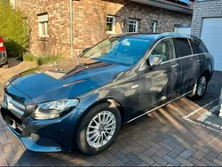 Grau Gebraucht 2015 Mercedes C200 Avantgarde Limousine | 10.800 € (Guter Preis)