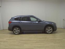 Grau Gebraucht 2021 BMW X1 Sport Line SUV | 22.980 € (Guter Preis)