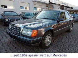 Bornit metallic Gebraucht 1992 Mercedes 200 Limousine | 22.500 €