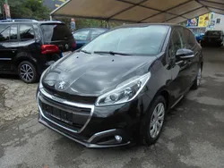 Noir perla nera Gebraucht 2016 Peugeot 208 Active Kleinwagen | 5.850 € (Fairer Preis)
