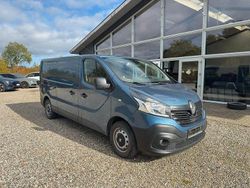 Blau Gebraucht 2019 Renault Trafic Komfort Van | 9.500 €