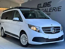 Mercedes V220