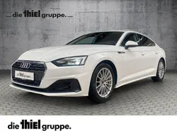 Weiß Gebraucht 2022 Audi A5 Sportback Business Coupé | 30.860 € (Guter Preis)