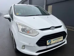 Weiß Gebraucht 2013 Ford B-MAX Titanium Van / Kleinbus | 5.990 € (Fairer Preis)