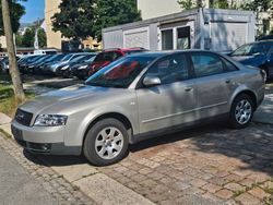 Gold Gebraucht 2001 Audi A4 Limousine | 1.990 € (Guter Preis)