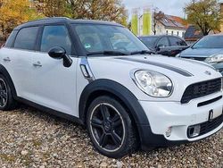 Weiß Gebraucht 2010 Mini Cooper S Countryman SUV | 6.999 € (Fairer Preis)