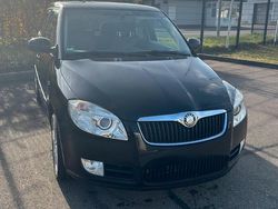 Schwarz Gebraucht 2008 Skoda Fabia Sport Kleinwagen | 3.990 € (Fairer Preis)