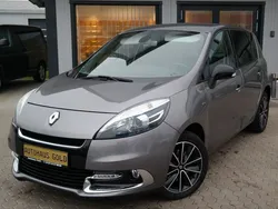 Grau Gebraucht 2014 Renault Scénic III Bose Edition Van / Kleinbus | 6.880 € (Fairer Preis)