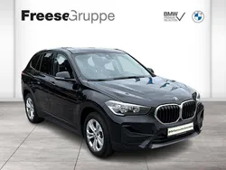 Schwarz Gebraucht 2021 BMW X1 Advantage SUV | 23.990 € (Fairer Preis)
