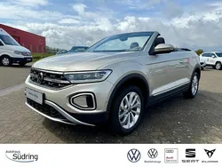 Gebraucht 2023 VW T-Roc Style SUV | 26.998 € (Etwas zu teuer)