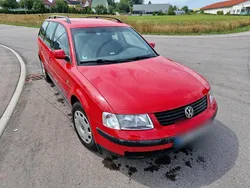 Rot Gebraucht 1998 VW Passat Kombi | 885 € (Guter Preis)