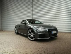 Grau Gebraucht 2016 Audi TT Roadster S-Line Cabrio | 20.900 € (Guter Preis)